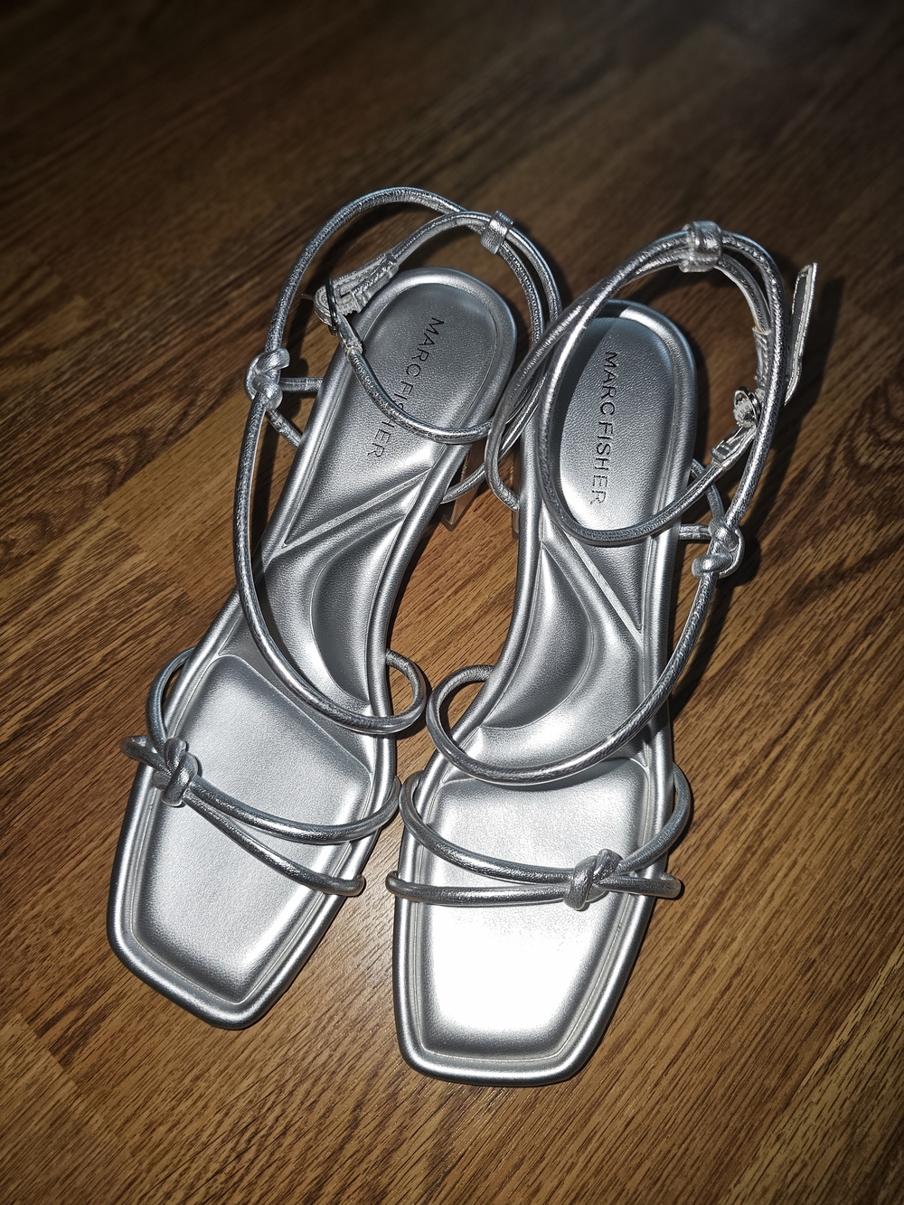 Marc Fisher
Women's Gurion Strappy Block Heel Dress Sandals 8M